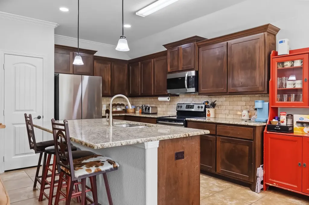8822 Kiowa Drive Greenville TX 75402
