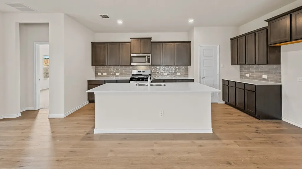 7086 Bison Creek Lane Garland TX 75043