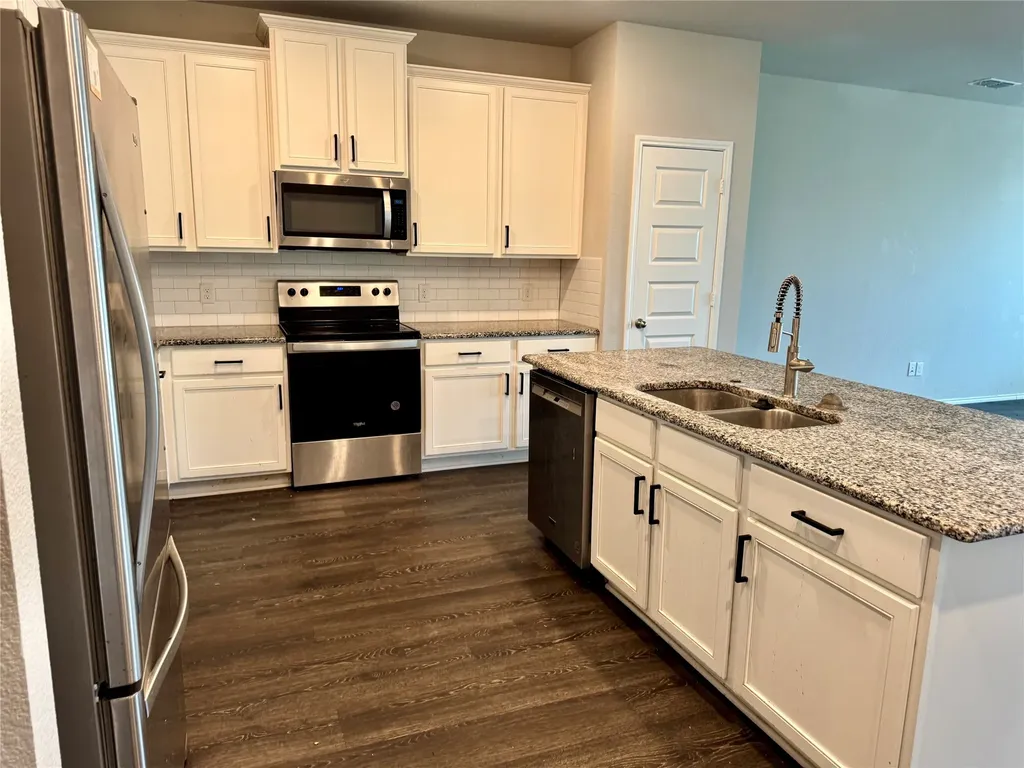 3936 Bellingham Lane Heartland TX 75126