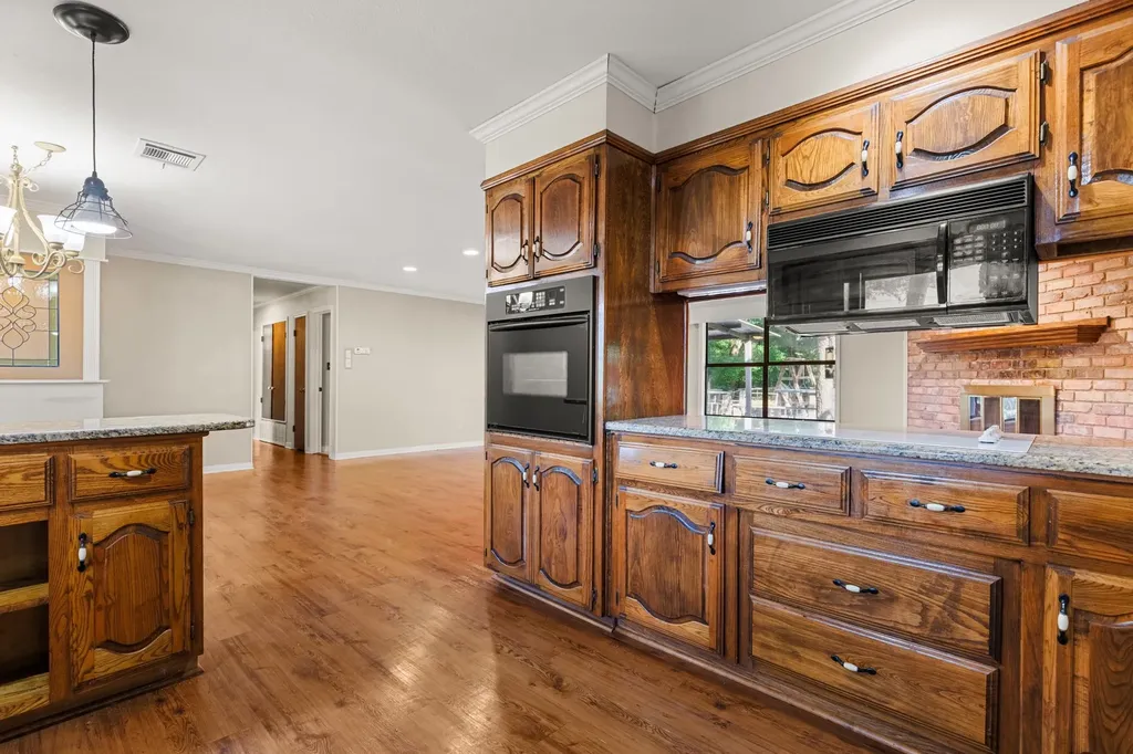 13539 Chapel Road Lorena TX 76655