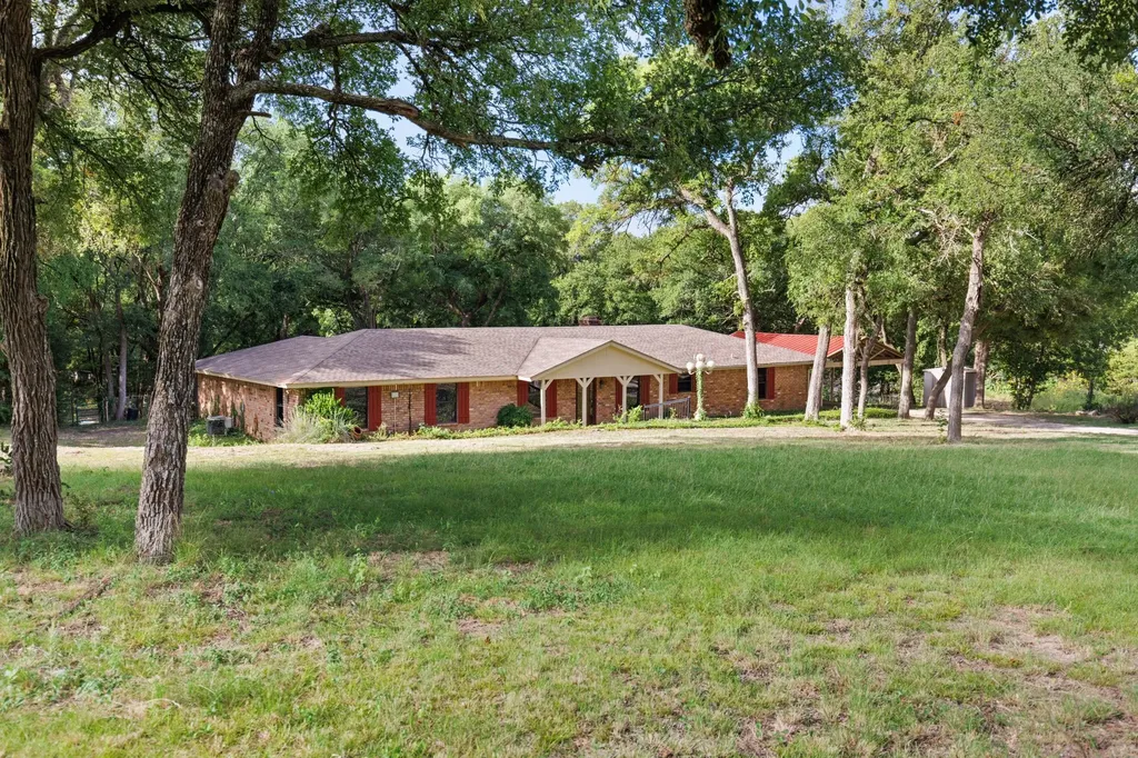 13539 Chapel Road Lorena TX 76655