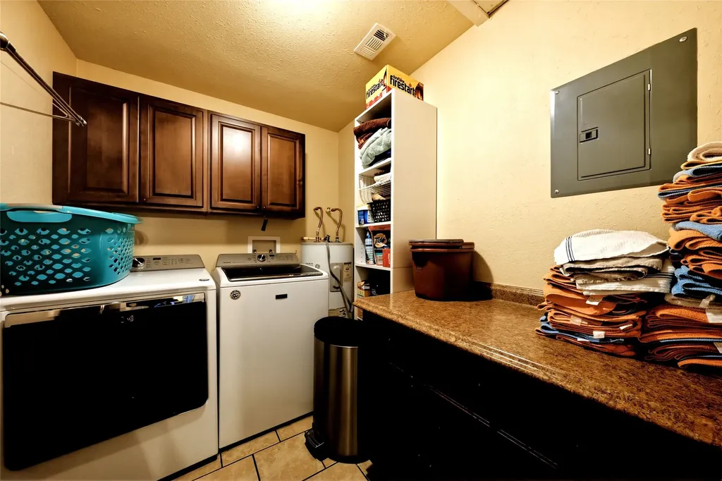 21282 Southwind Drive Chandler TX 75758