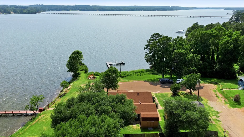 21282 Southwind Drive Chandler TX 75758