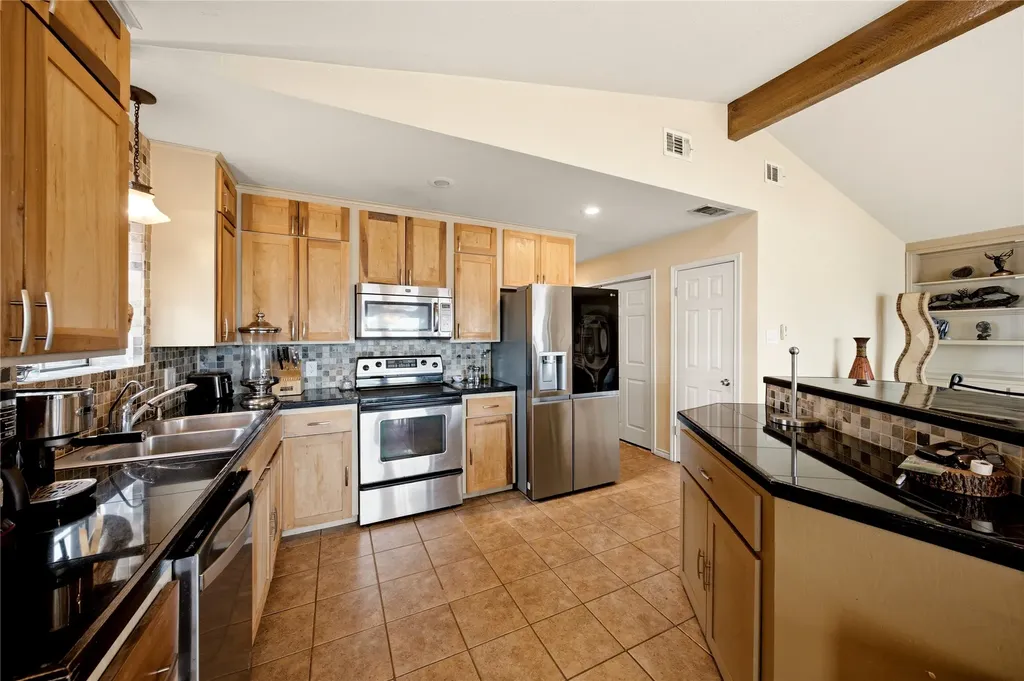21282 Southwind Drive Chandler TX 75758