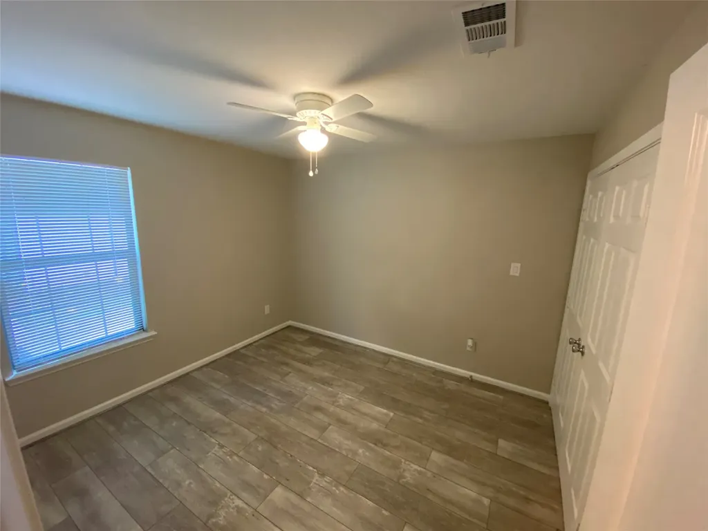2211 W Illinois Avenue Dallas TX 75224