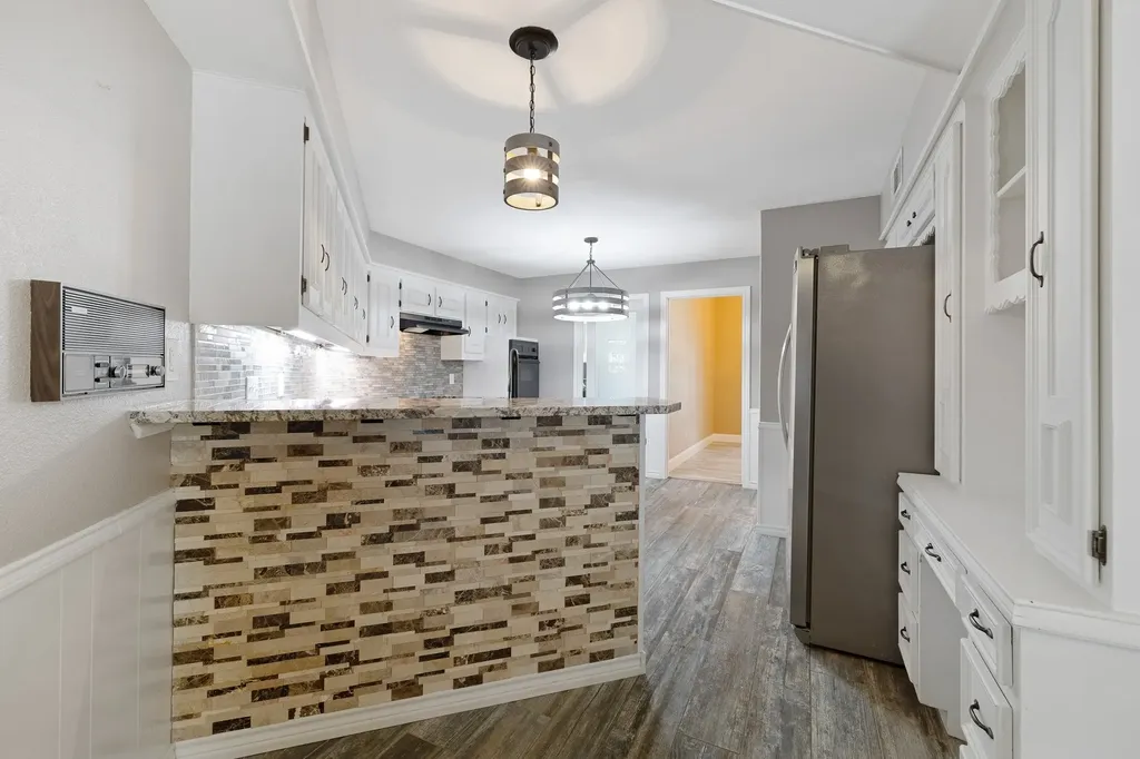 1527 Estates Way Carrollton TX 75006