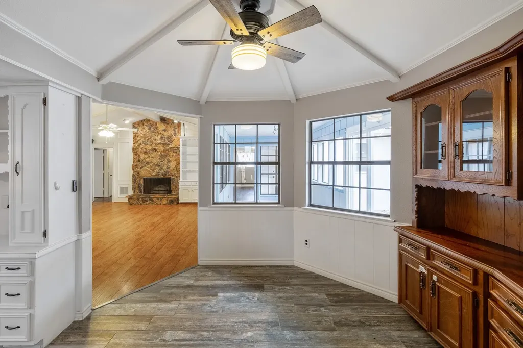 1527 Estates Way Carrollton TX 75006
