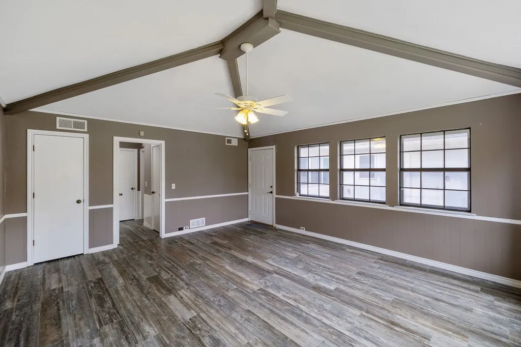 1527 Estates Way Carrollton TX 75006