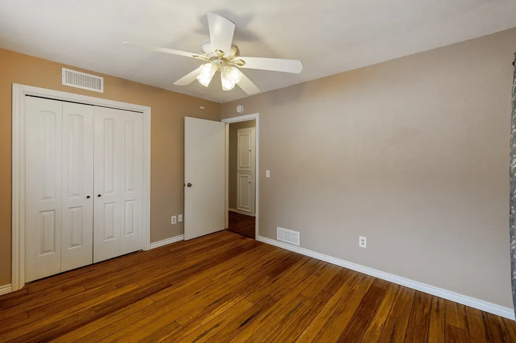1527 Estates Way Carrollton TX 75006