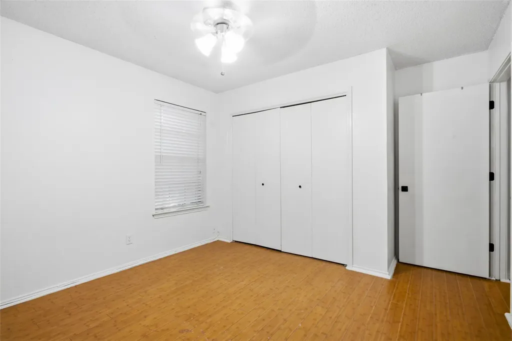 2022 Minnie Drive Arlington TX 76012