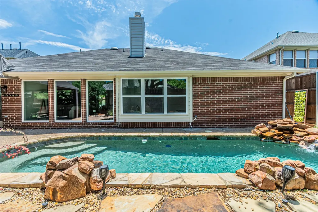 1904 Sumac Drive Flower Mound TX 75028