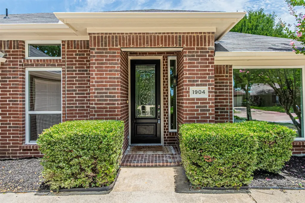 1904 Sumac Drive Flower Mound TX 75028