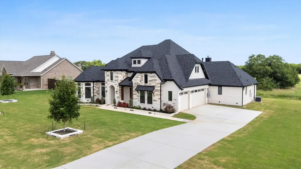 3690 Jacks Loop Midlothian TX 76065