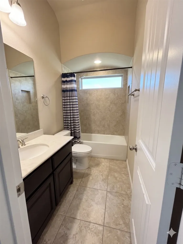 2956 Salina Drive Grand Prairie TX 75054
