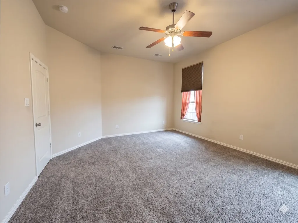 2956 Salina Drive Grand Prairie TX 75054