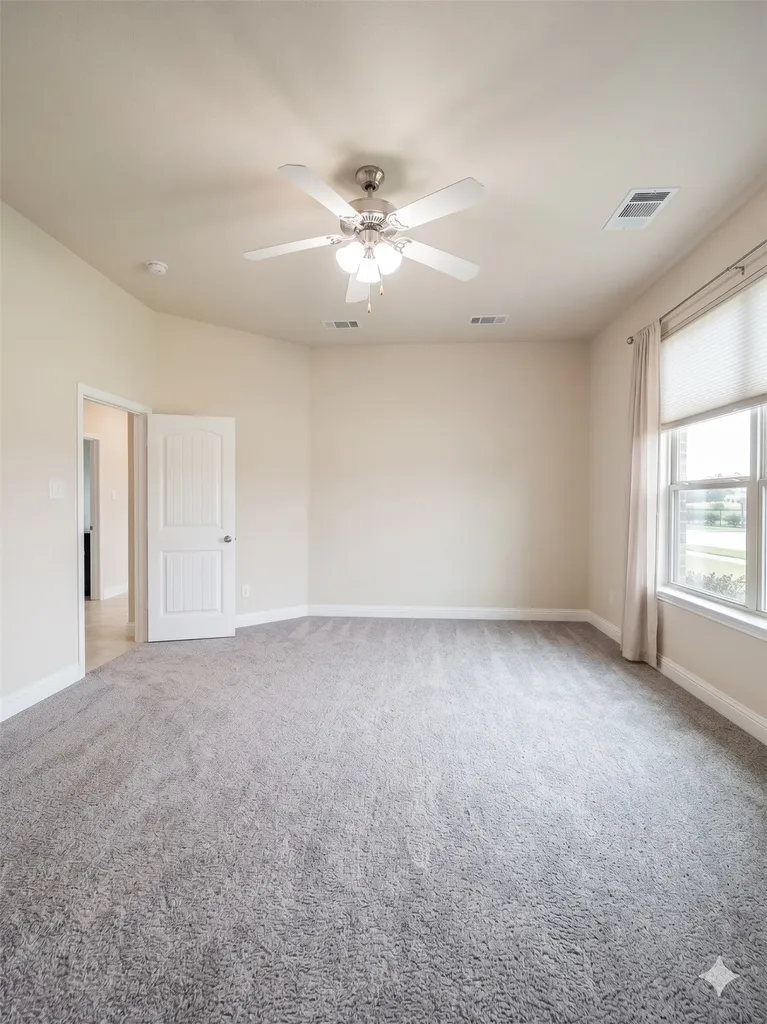 2956 Salina Drive Grand Prairie TX 75054