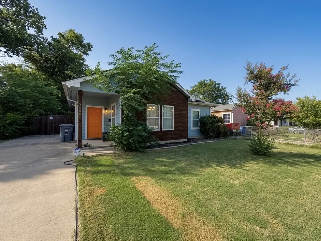 2655 Jennings Avenue Dallas TX 75216
