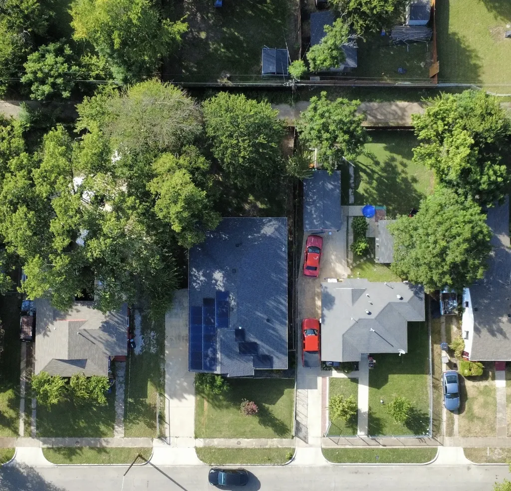 2655 Jennings Avenue Dallas TX 75216