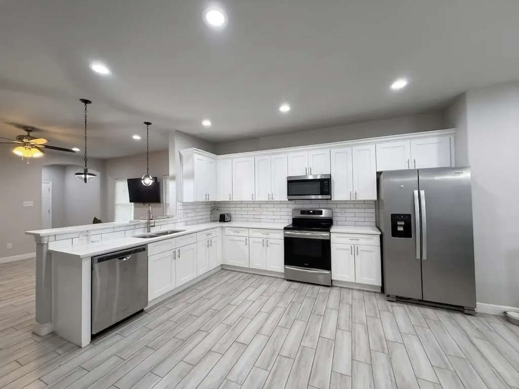 2655 Jennings Avenue Dallas TX 75216