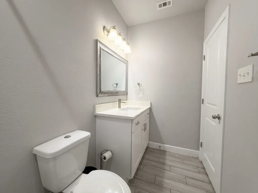 2655 Jennings Avenue Dallas TX 75216