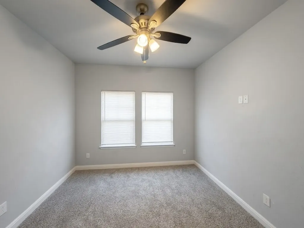 2655 Jennings Avenue Dallas TX 75216