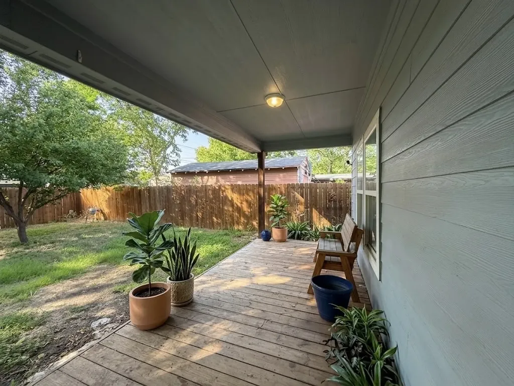 2655 Jennings Avenue Dallas TX 75216