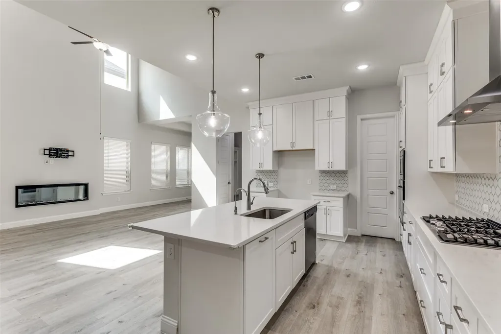 4592 Refugio Drive Plano TX 75024