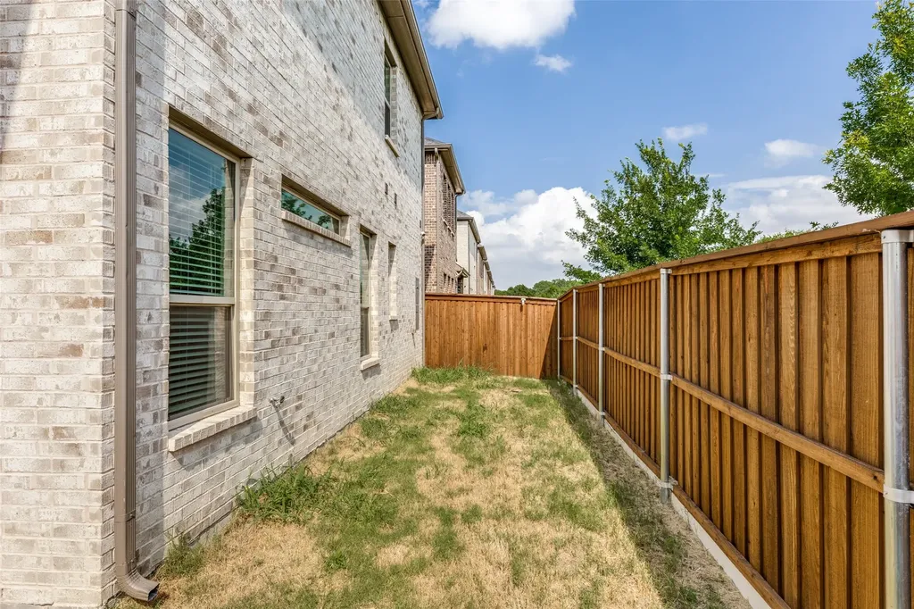4592 Refugio Drive Plano TX 75024