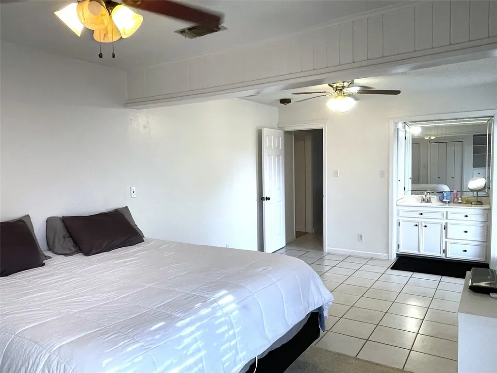 3 Circle Drive Teague TX 75860