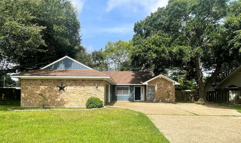 3 Circle Drive Teague TX 75860