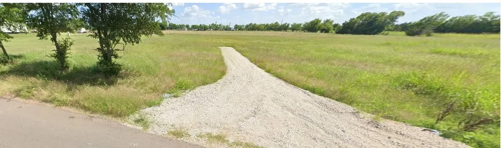 895 County Road 1006 Celeste TX 75423