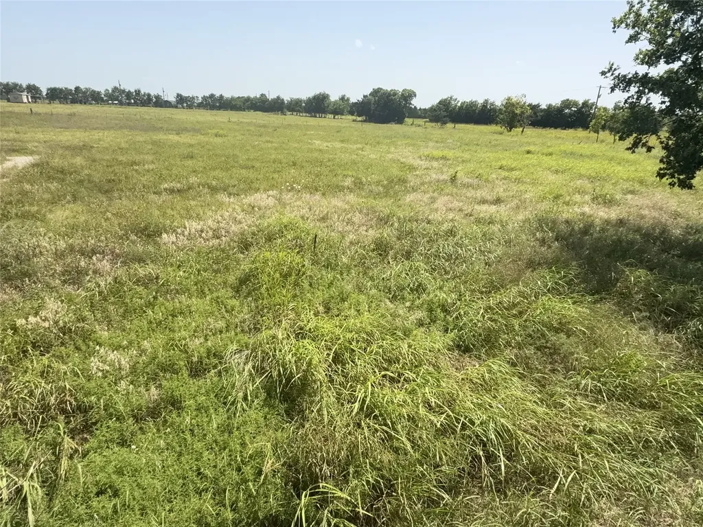 895 County Road 1006 Celeste TX 75423