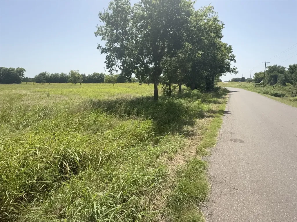 895 County Road 1006 Celeste TX 75423