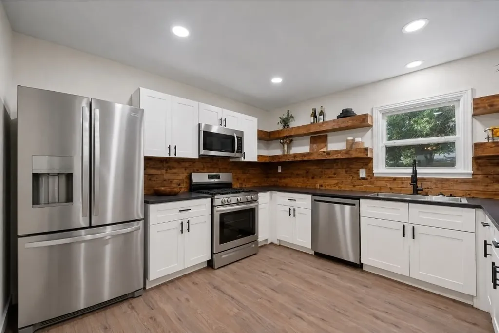 5749 Aton Avenue Westworth Village TX 76114