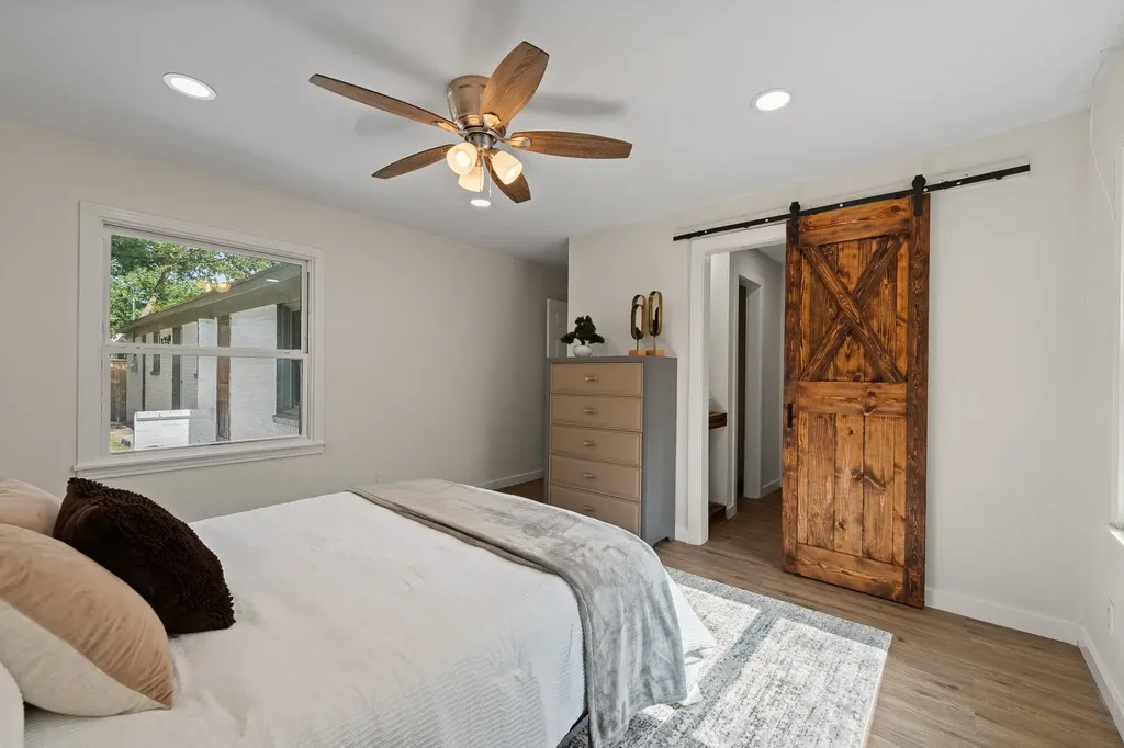 5749 Aton Avenue Westworth Village TX 76114