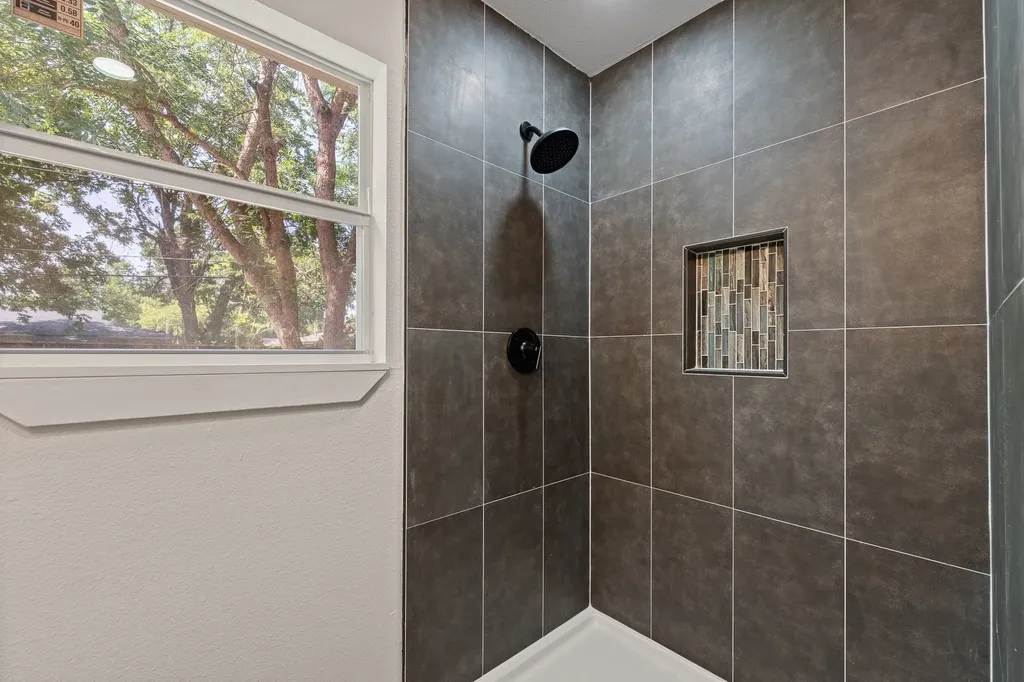 5749 Aton Avenue Westworth Village TX 76114