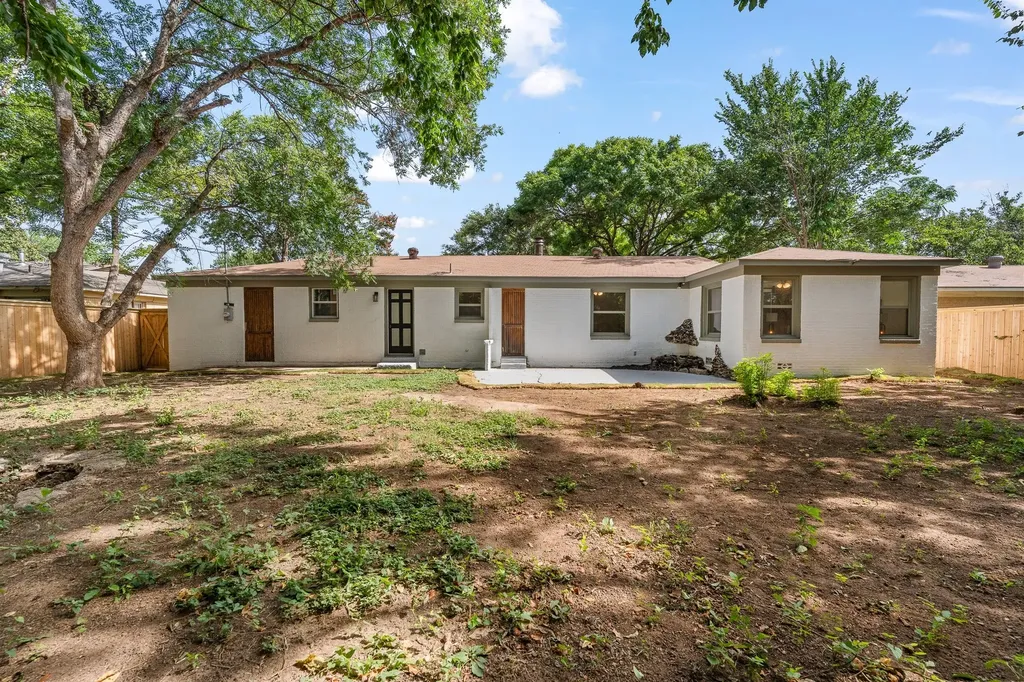 5749 Aton Avenue Westworth Village TX 76114