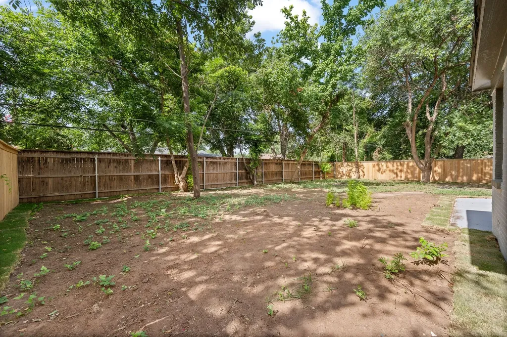 5749 Aton Avenue Westworth Village TX 76114