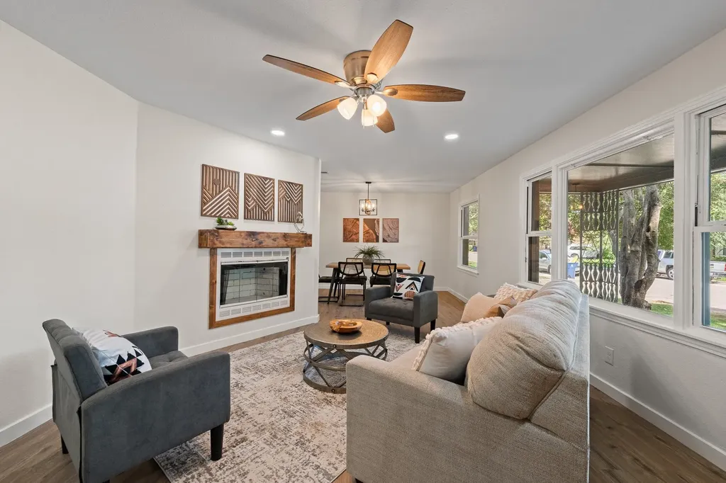 5749 Aton Avenue Westworth Village TX 76114