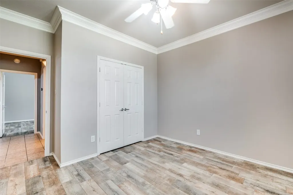 3208 Serpis Grand Prairie TX 75054