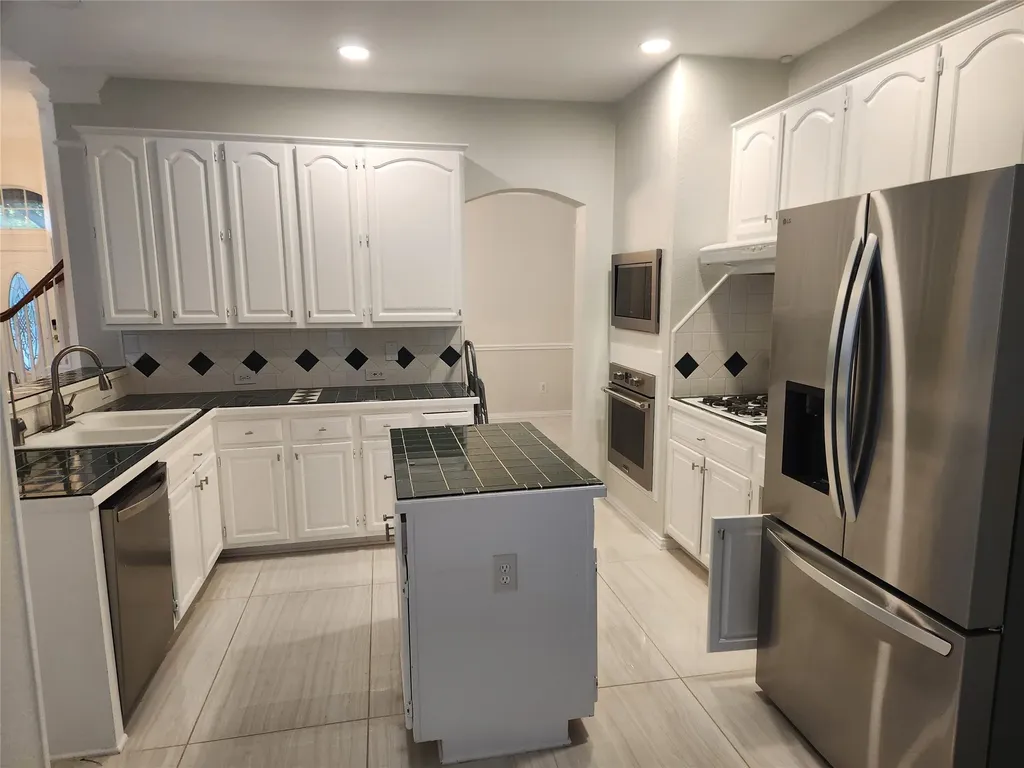 4175 Midrose Trail Dallas TX 75287