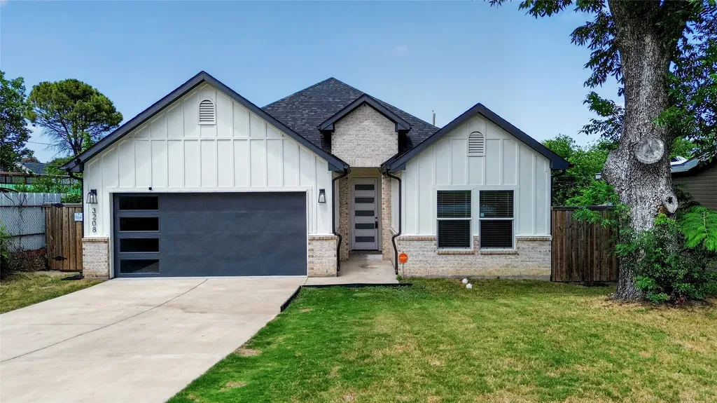 3208 NW 31st Street Fort Worth TX 76106