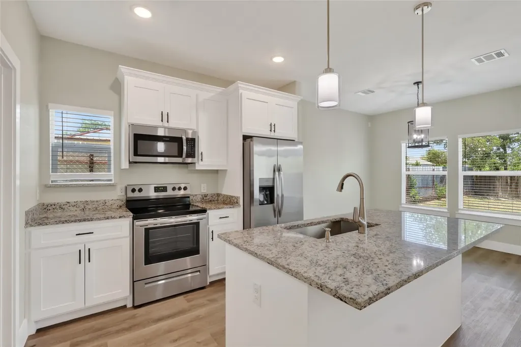 3208 NW 31st Street Fort Worth TX 76106