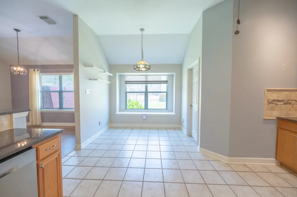 514 Renee Drive Euless TX 76040