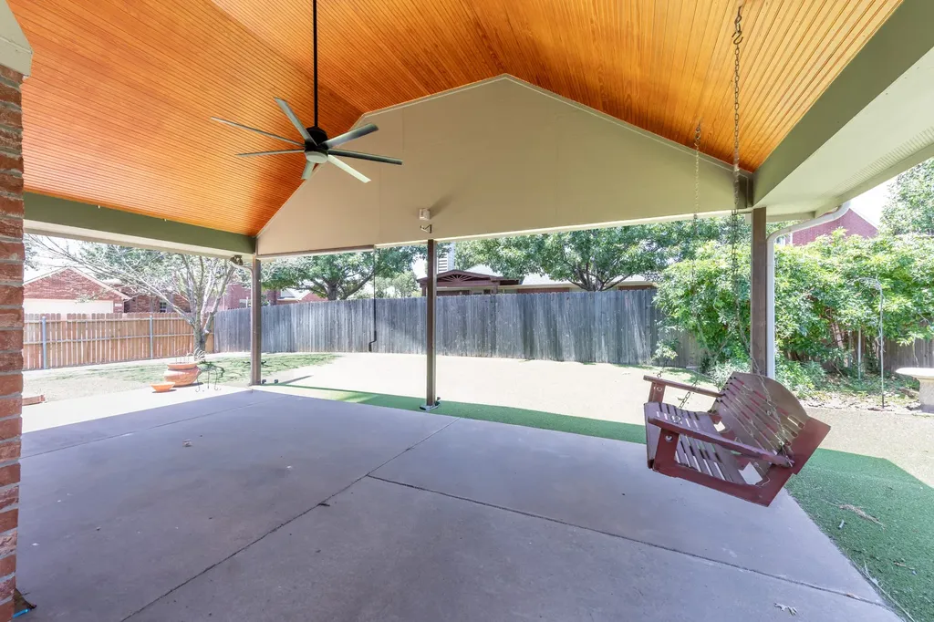 514 Renee Drive Euless TX 76040