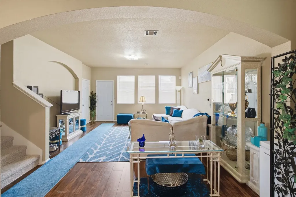 2648 Blackstone Drive Grand Prairie TX 75052