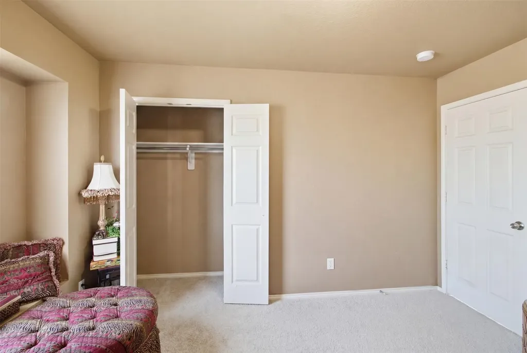 2648 Blackstone Drive Grand Prairie TX 75052