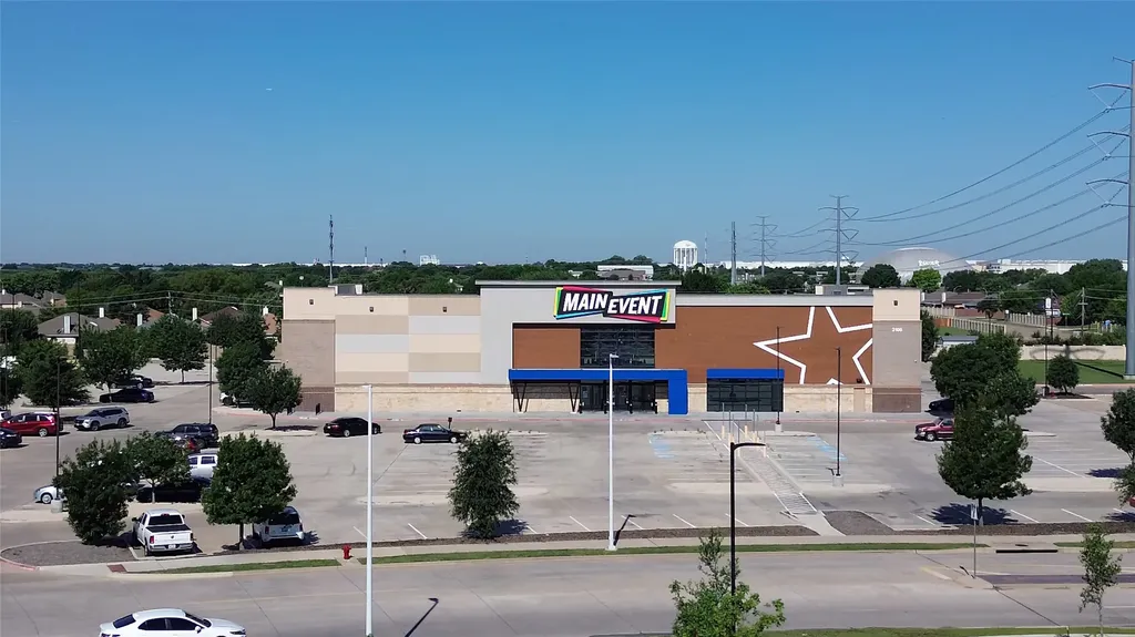 2648 Blackstone Drive Grand Prairie TX 75052