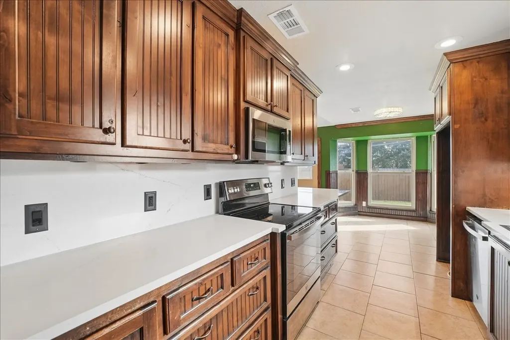 2604 S Meadow Drive Fort Worth TX 76133