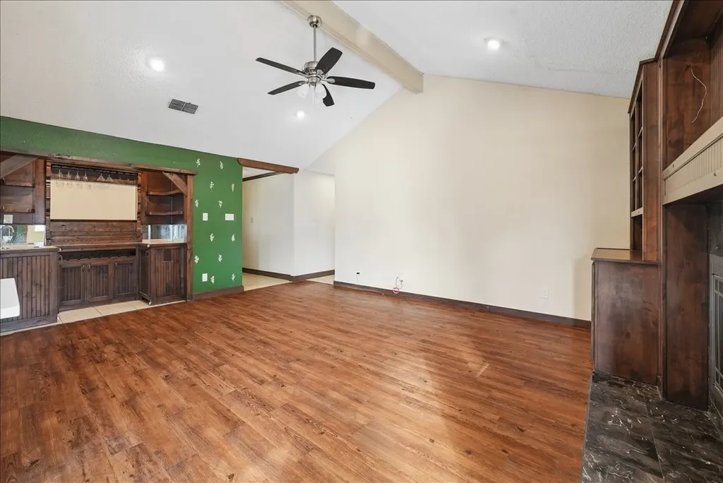 2604 S Meadow Drive Fort Worth TX 76133